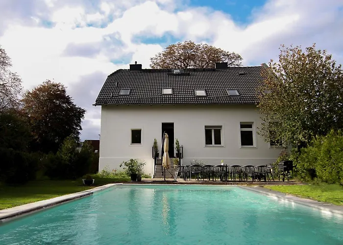 Haus Mit Pool, Garten Und Gym In بيت للعطل *