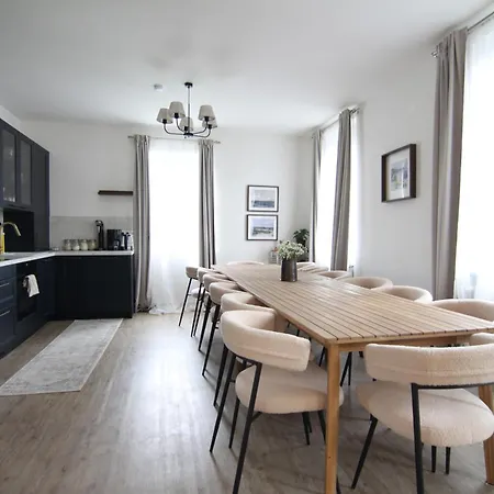 Haus Mit Pool, Garten Und Gym In Casa vacanze *