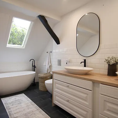 Haus Mit Pool, Garten Und Gym In * Berlín