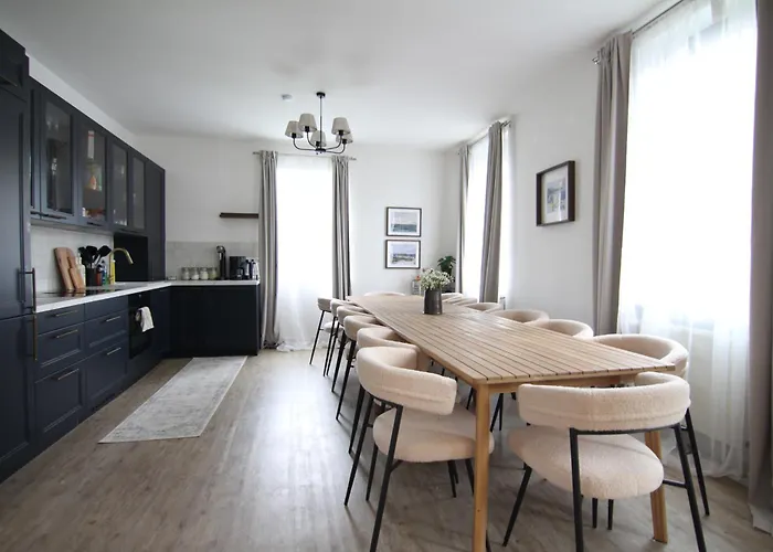 Haus Mit Pool, Garten Und Gym In Prázdninový dům *