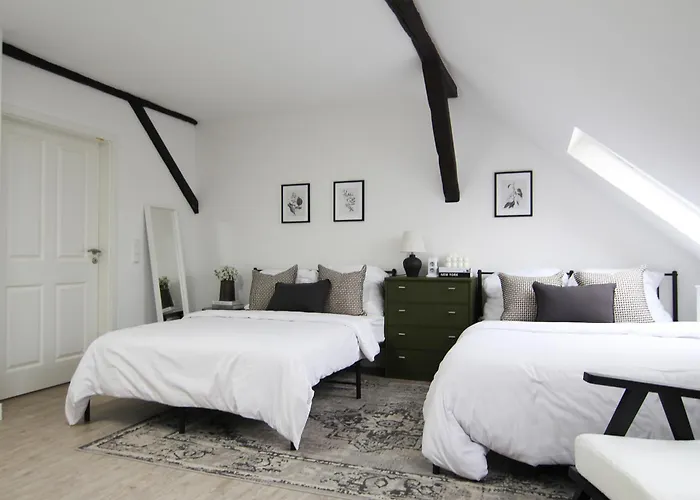 Haus Mit Pool, Garten Und Gym In Prázdninový dům *